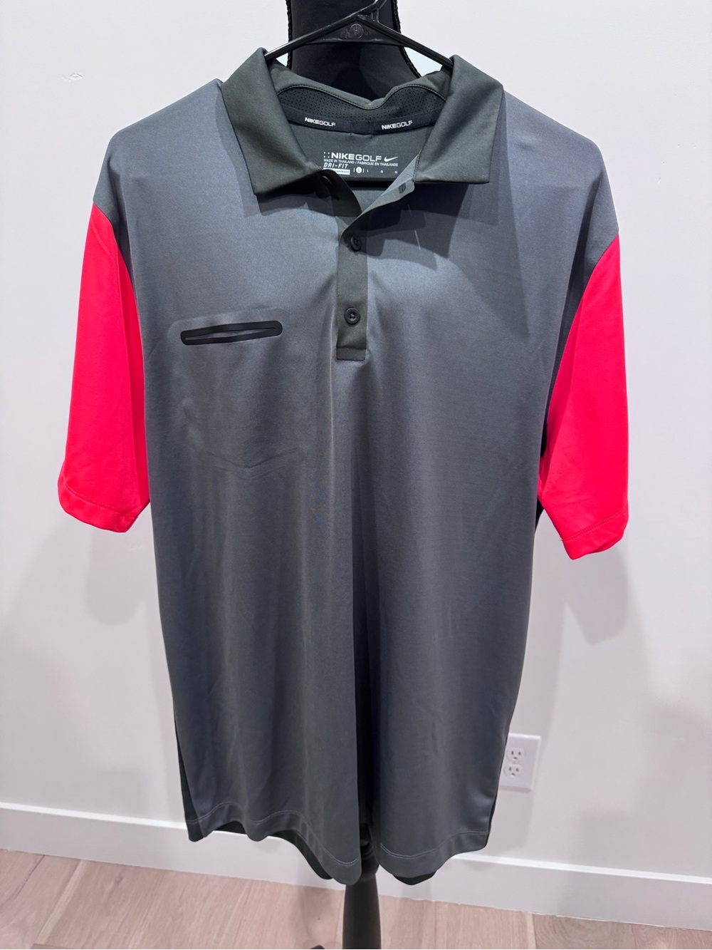 Nike Golf Polo Shirt Men's Gray Red Short Sleeve